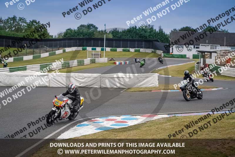 enduro digital images;event digital images;eventdigitalimages;mallory park;mallory park photographs;mallory park trackday;mallory park trackday photographs;no limits trackdays;peter wileman photography;racing digital images;trackday digital images;trackday photos